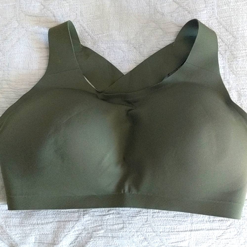 Lululemon bra